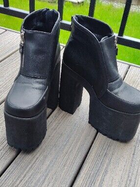 Current Mood Black Platform Lug Zip Ankle Boots